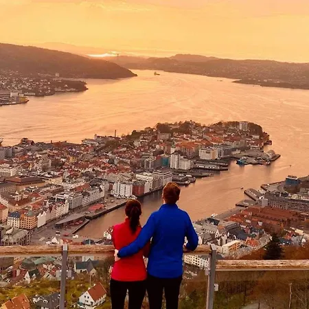 Dinbnb I Unique Opportunity I 350m To Bryggen I Quiet 아파트 베르겐