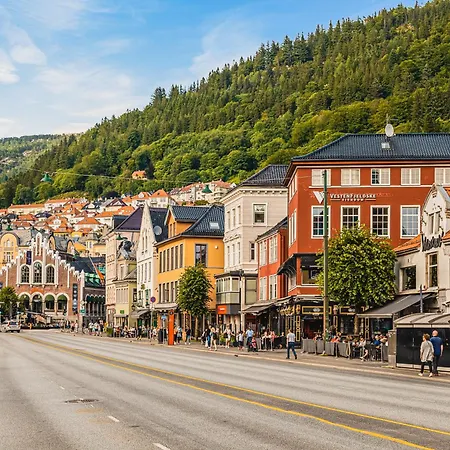 Dinbnb I Unique Opportunity I 350m To Bryggen I Quiet 아파트 베르겐